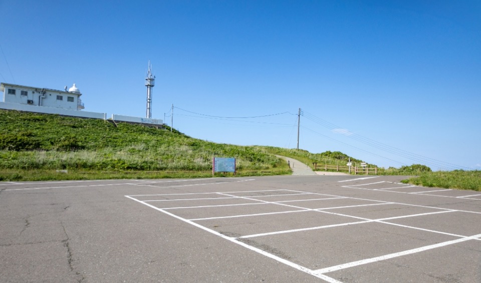 可部自動車学校の駐車場の写真